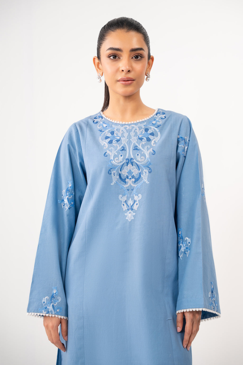 EMBROIDERED CAMBRIC STITCHED 2 PIECE SUIT