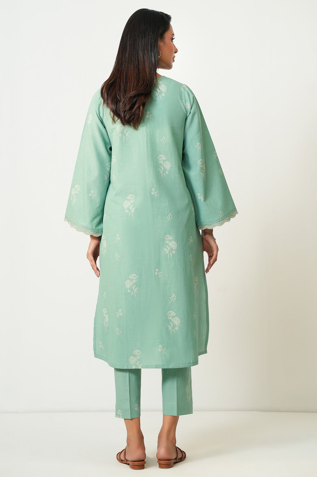 STITCHED EMBROIDERED CAMBRIC SHIRT BOTTOM (FACTORY E-OUTLET)