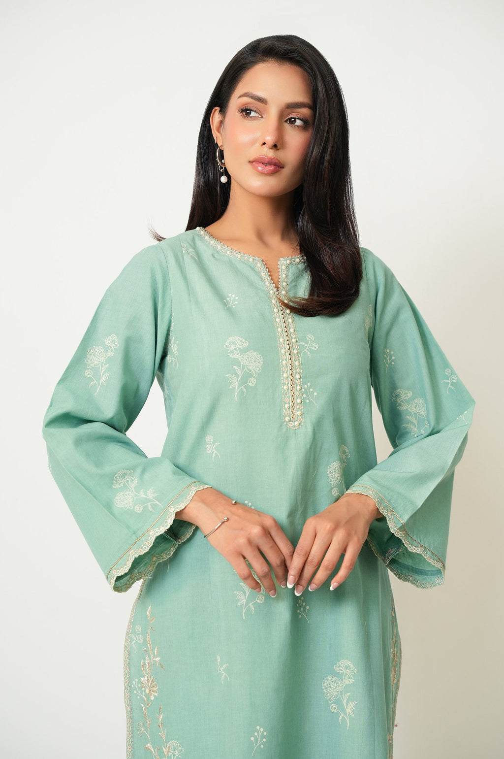 STITCHED EMBROIDERED CAMBRIC SHIRT BOTTOM (FACTORY E-OUTLET)
