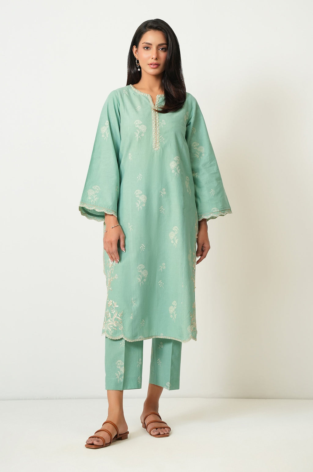 STITCHED EMBROIDERED CAMBRIC SHIRT BOTTOM (FACTORY E-OUTLET)