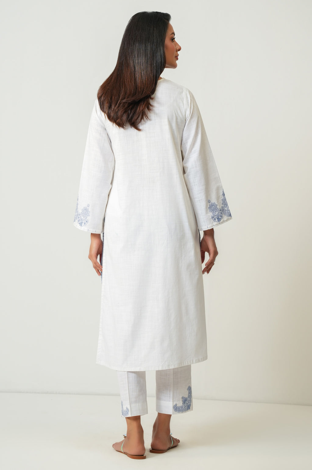EMBROIDERED SUIT