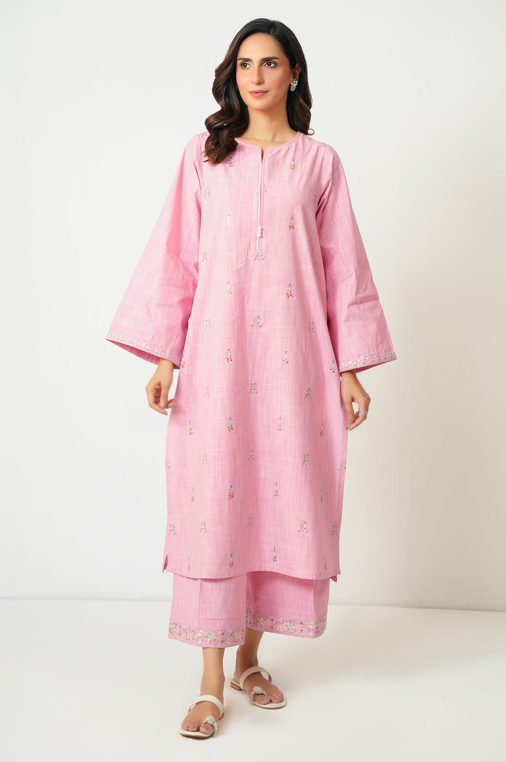 EMBROIDERED SUIT