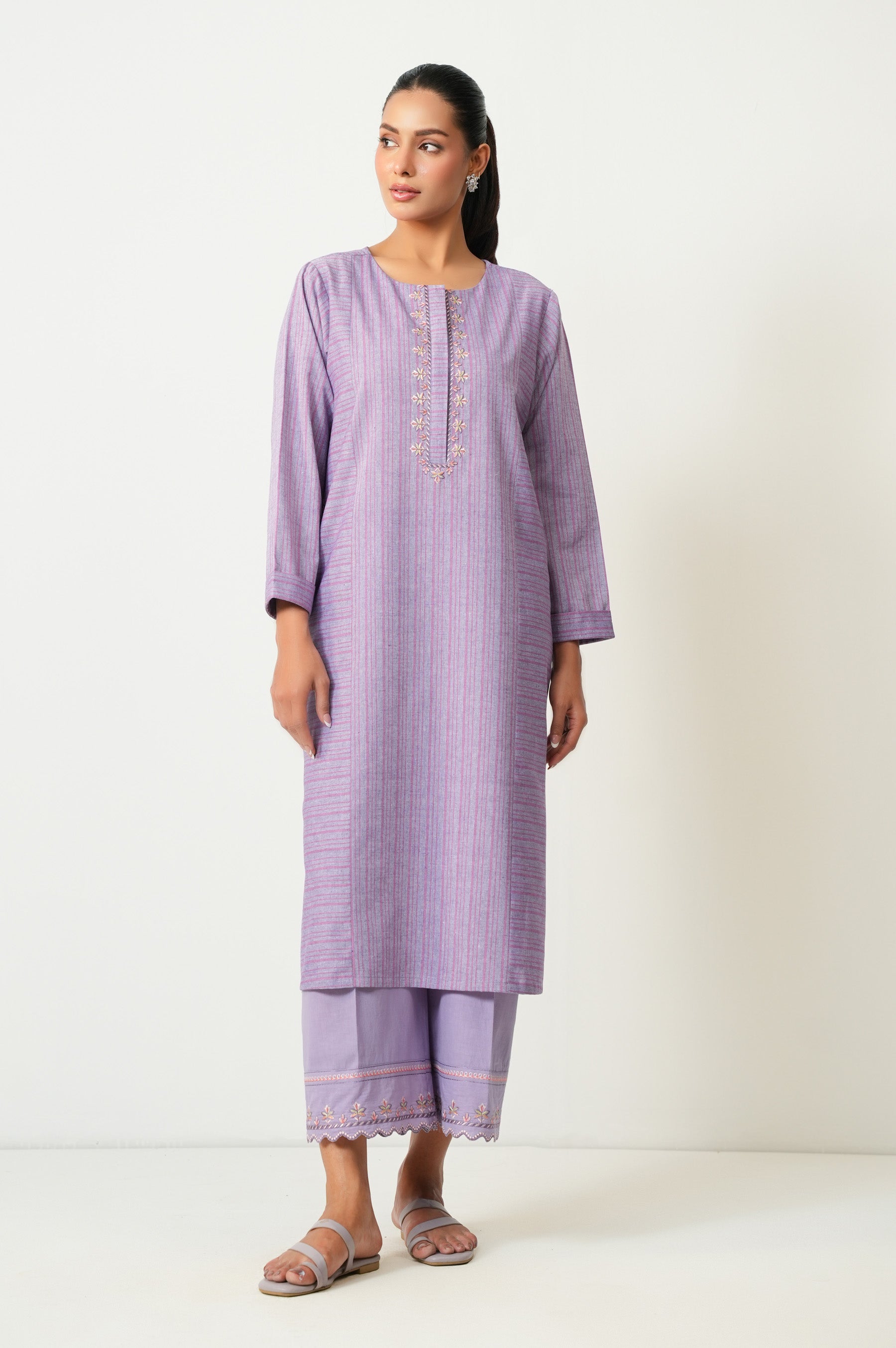 STITCHED EMBROIDERED YARN DYED SHIRT BOTTOM