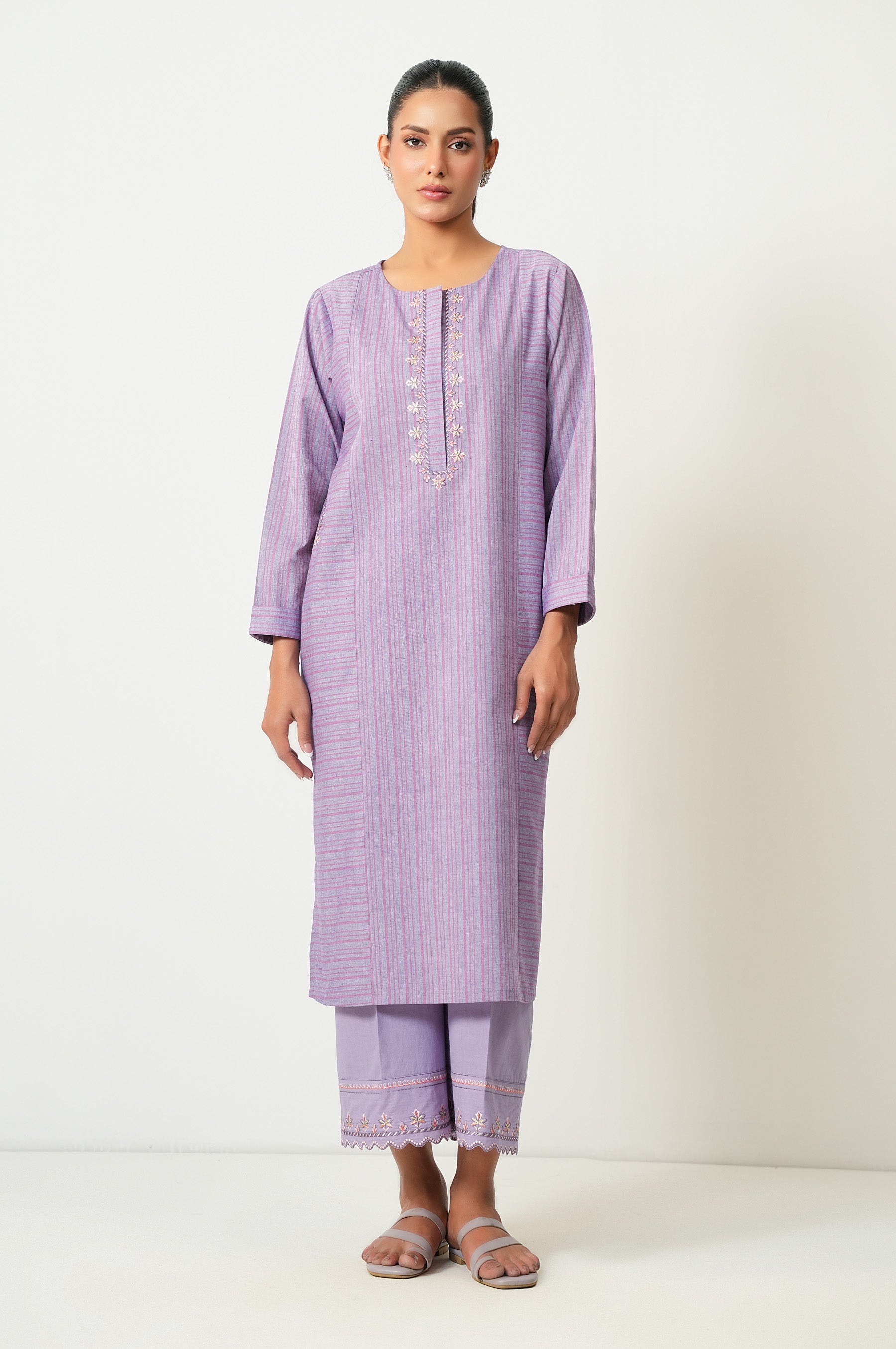STITCHED EMBROIDERED YARN DYED SHIRT BOTTOM