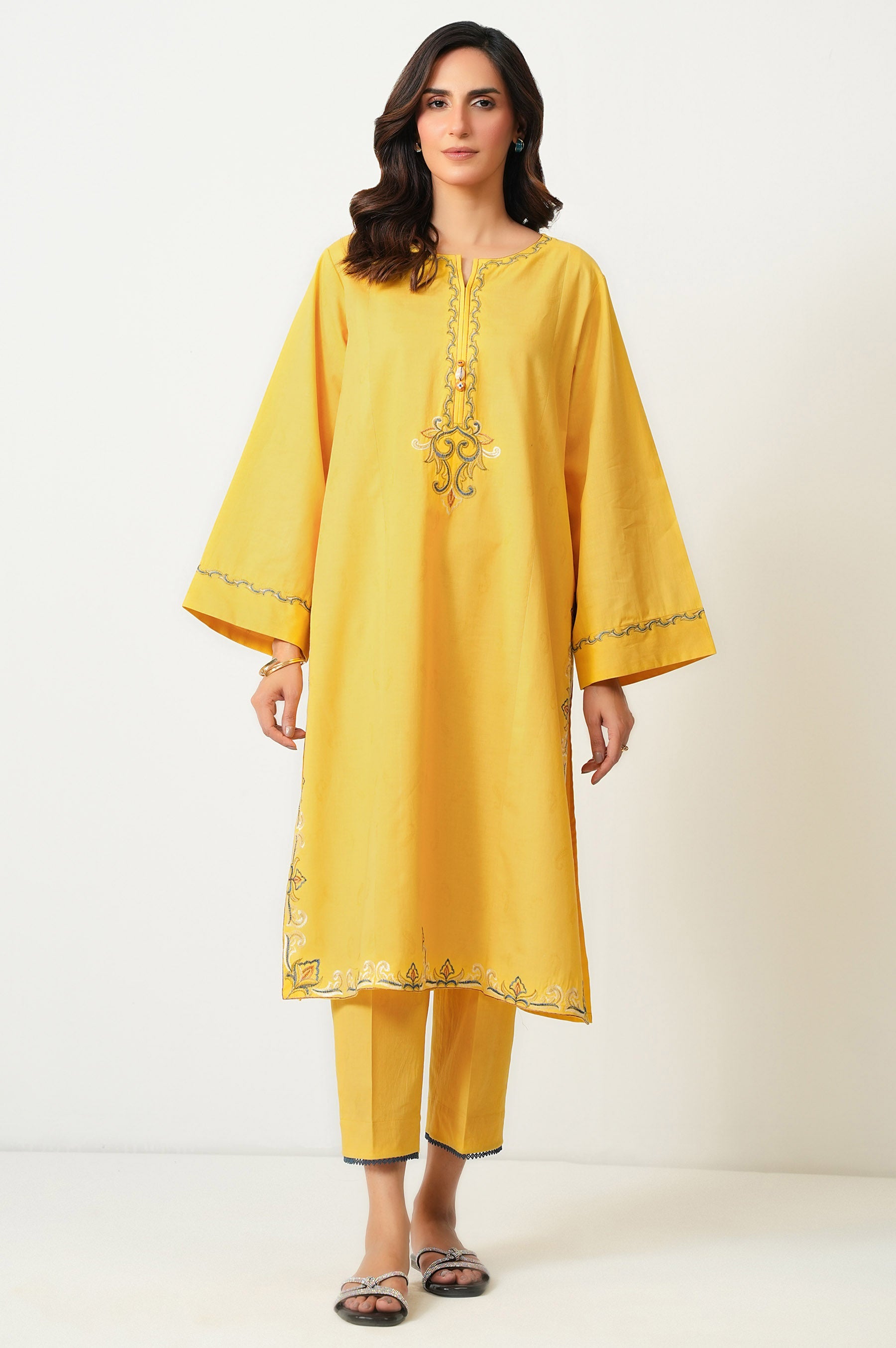 STITCHED EMBROIDERED SELF JACQUARD SHIRT BOTTOM (FACTORY E-OUTLET)