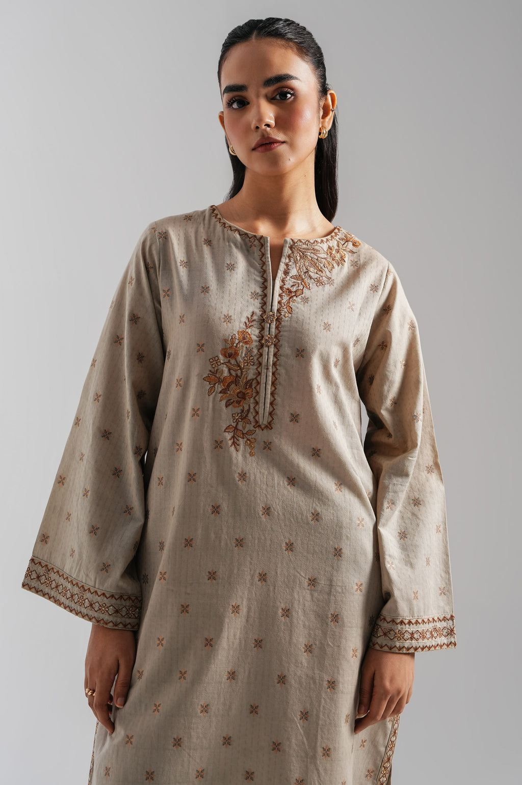 EMBROIDERED SUIT