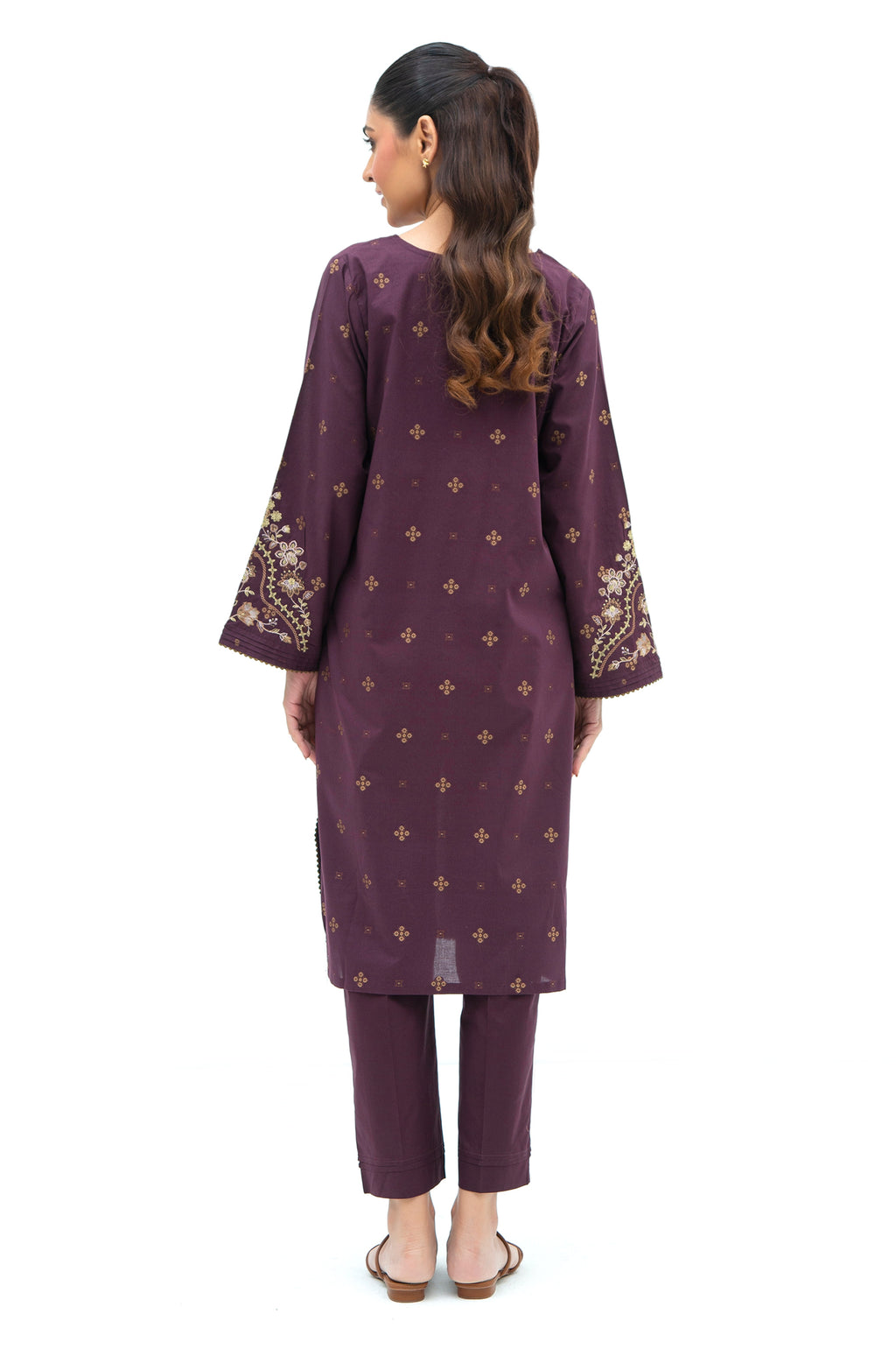 EMBROIDERED SUIT