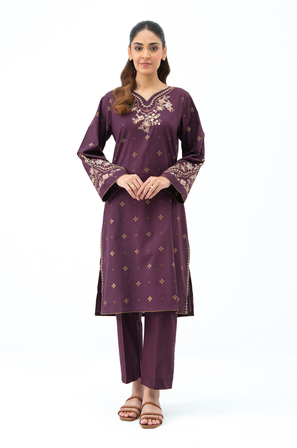 EMBROIDERED SUIT