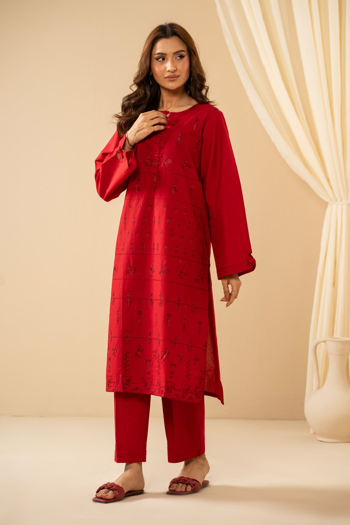 STITCHED 2-PIECE SUIT