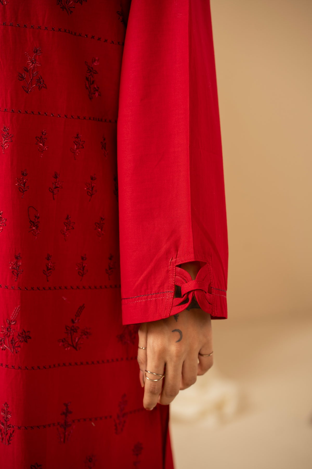 STITCHED 2-PIECE SUIT