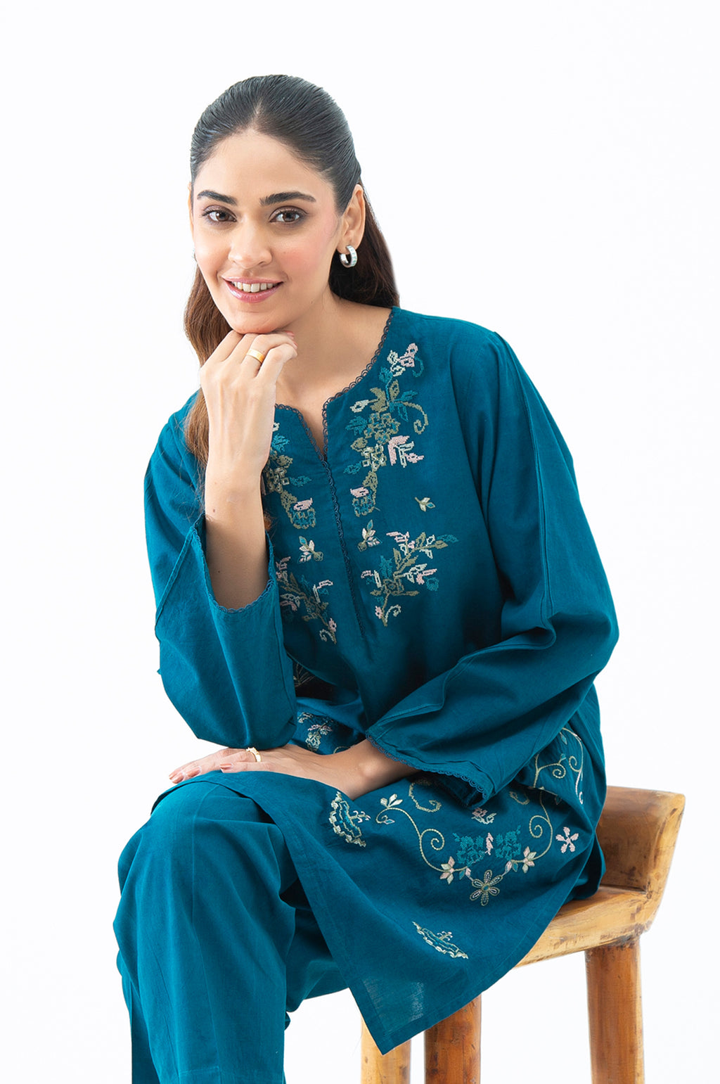 EMBROIDERED SUIT