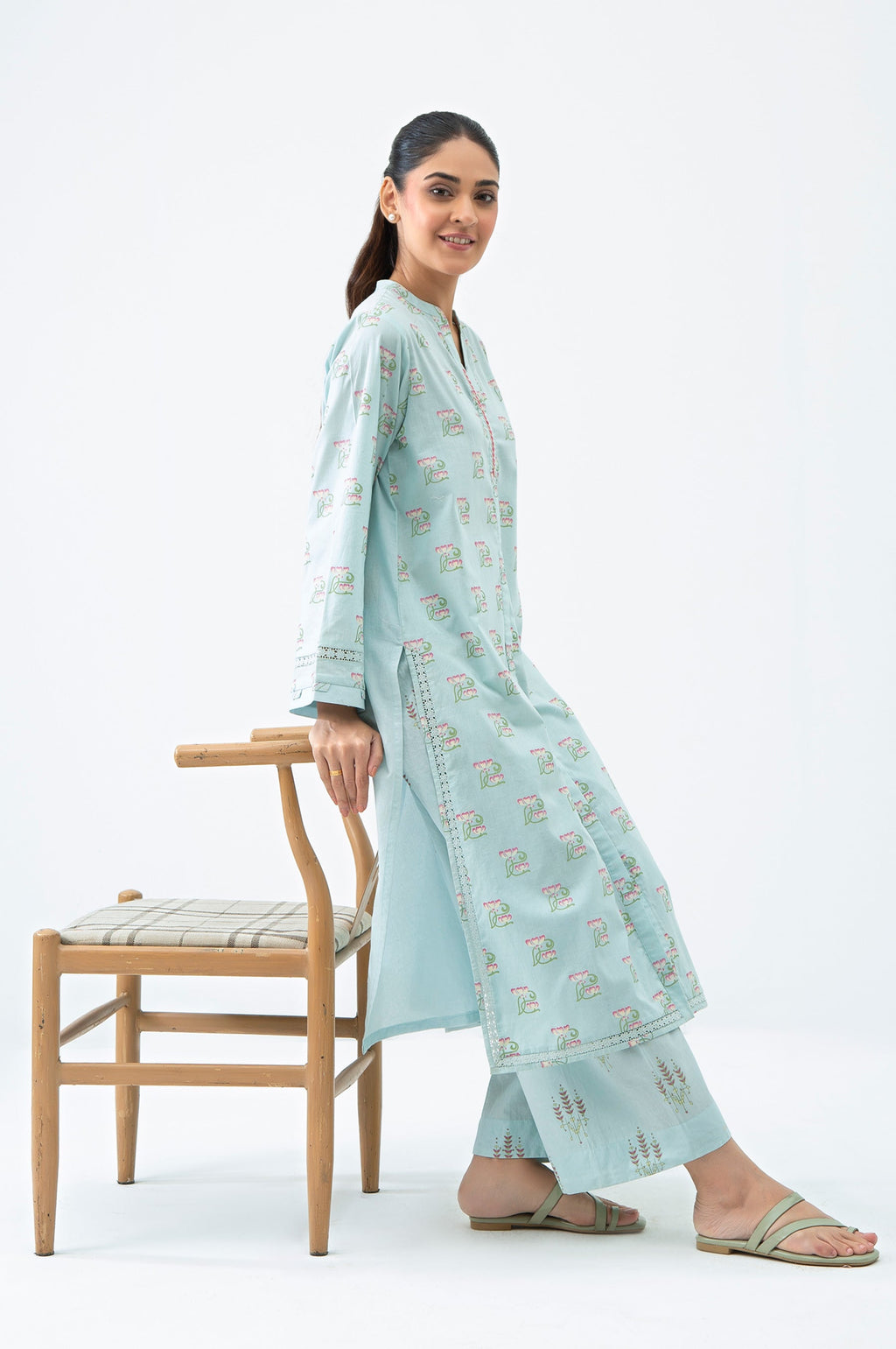 STITCHED PRINTED SHIRT BOTTOM