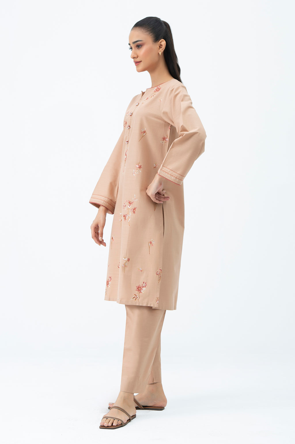 EMBROIDERED SUIT