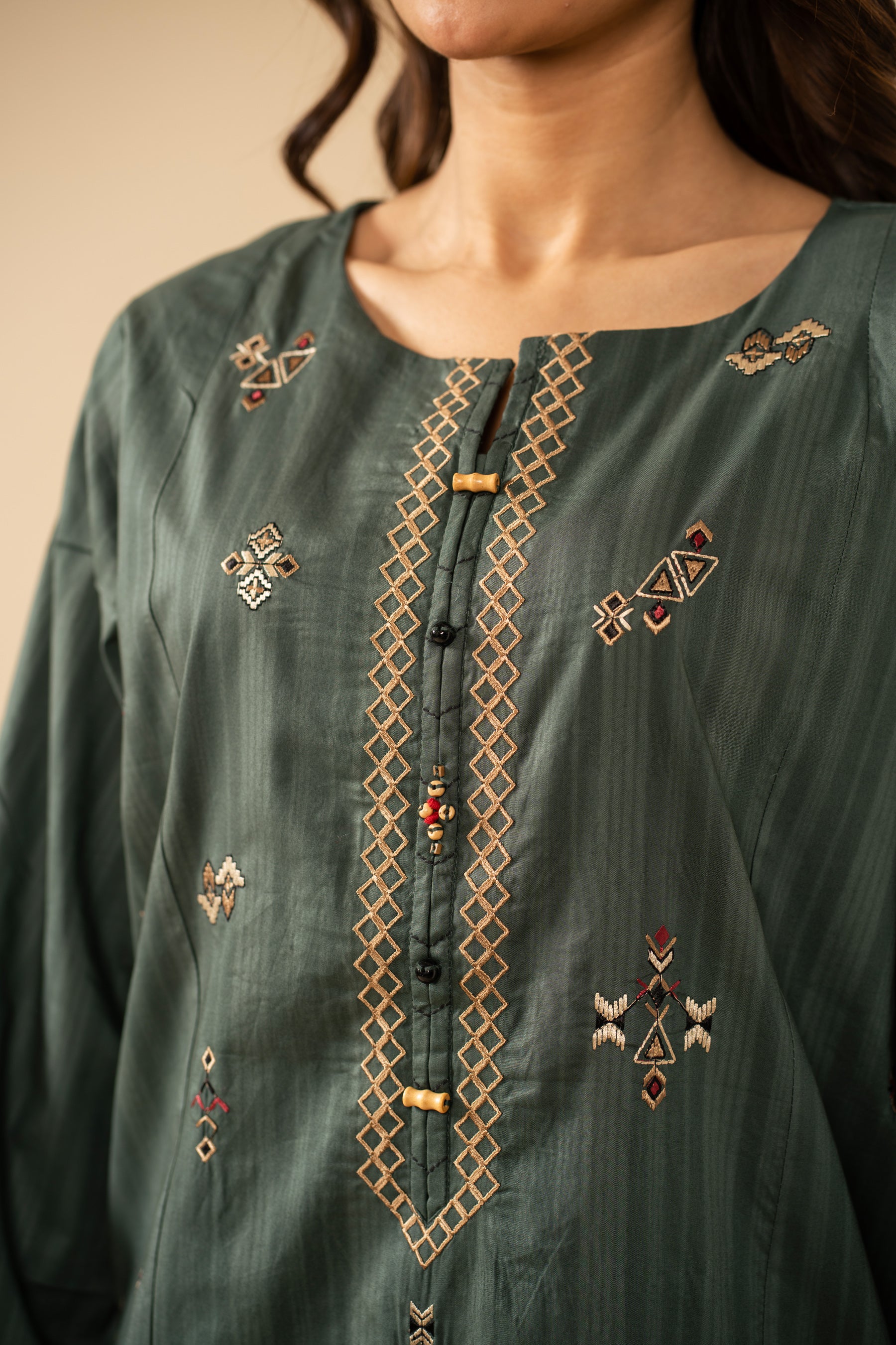 EMBROIDERED STITCHED 2-PIECE DORIA SUIT