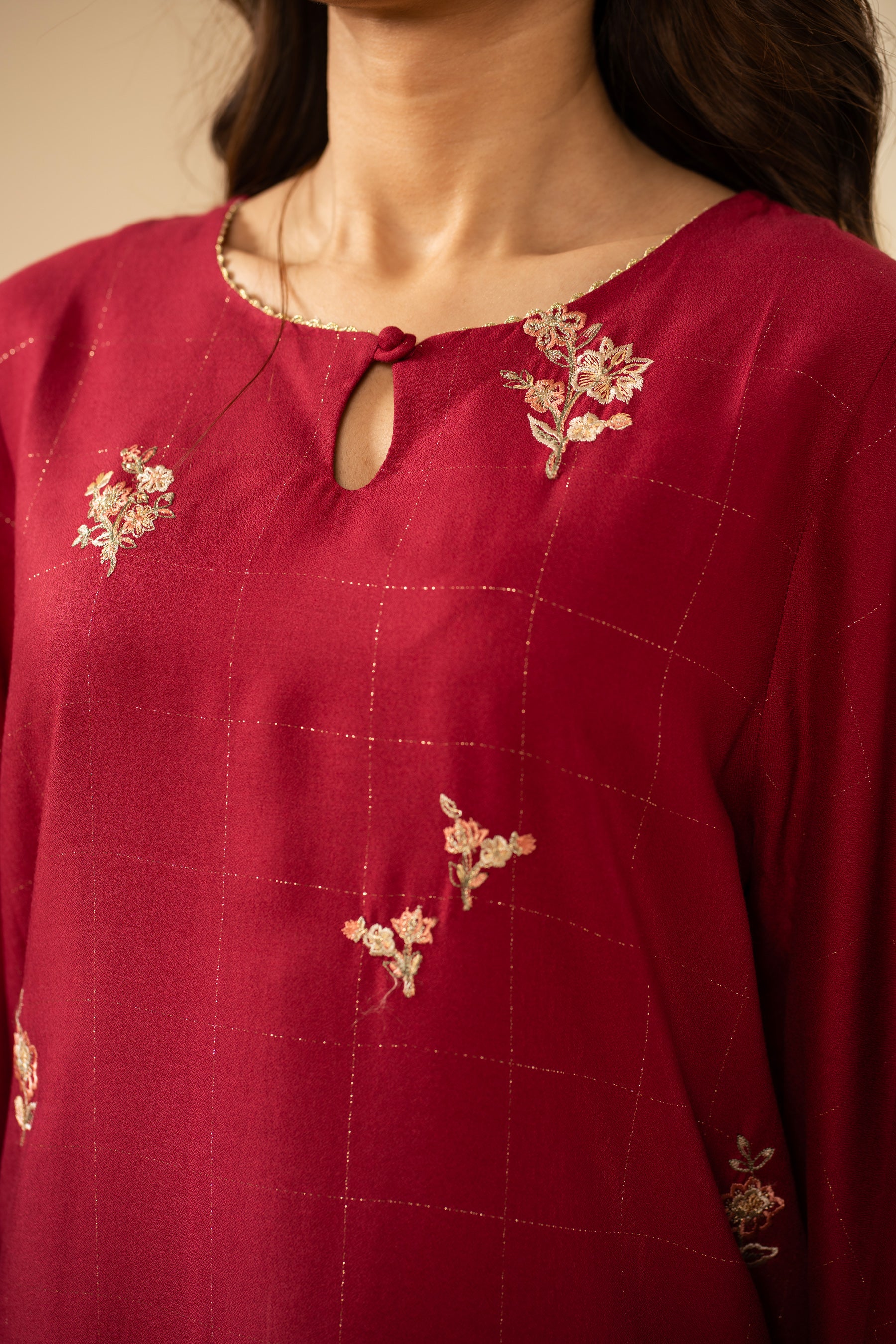 EMBROIDERED CREPE LUREX STITCHED 2-PIECE SUIT