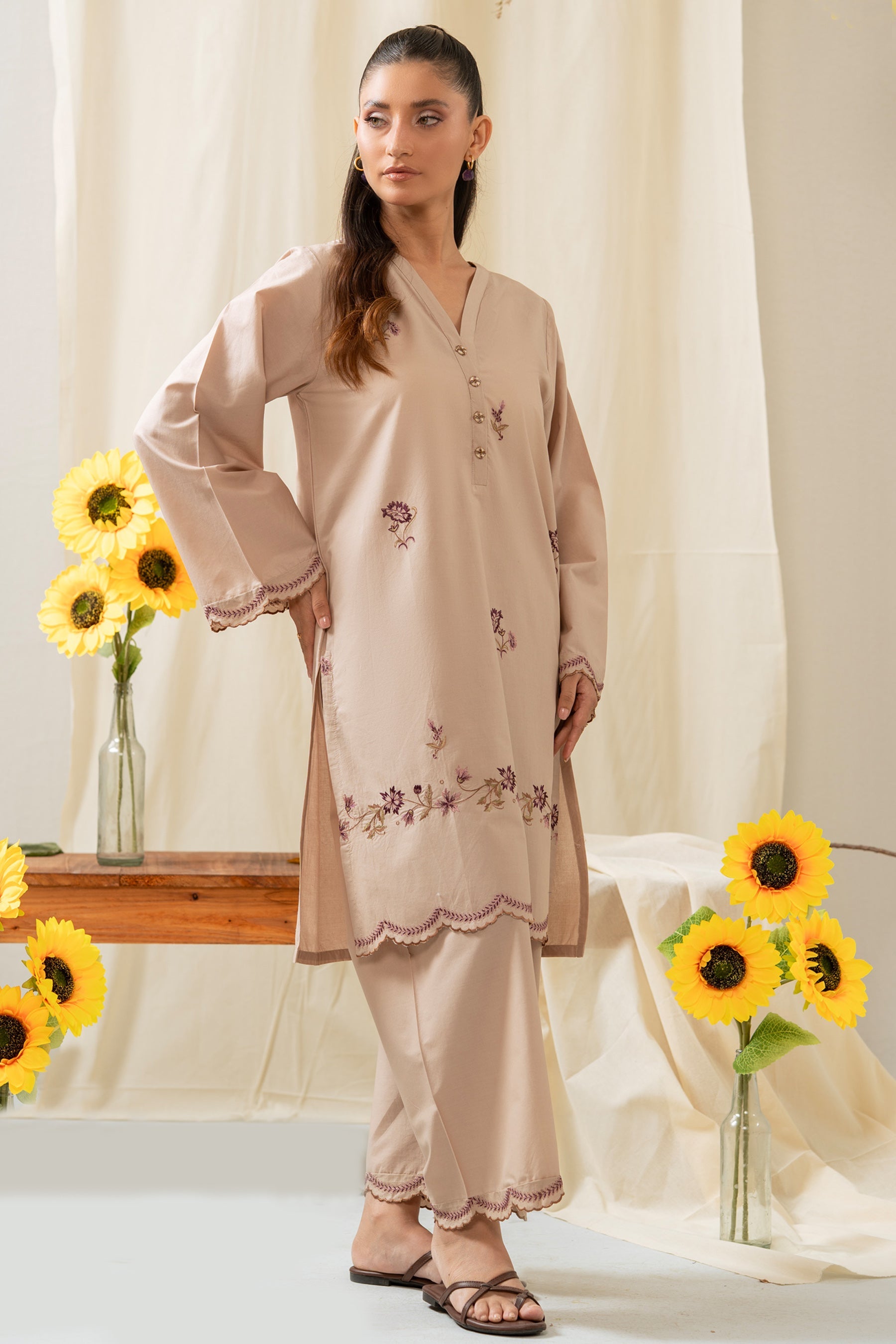 STITCHED EMBROIDERED CAMBRIC SUIT (FACTORY E-OUTLET)