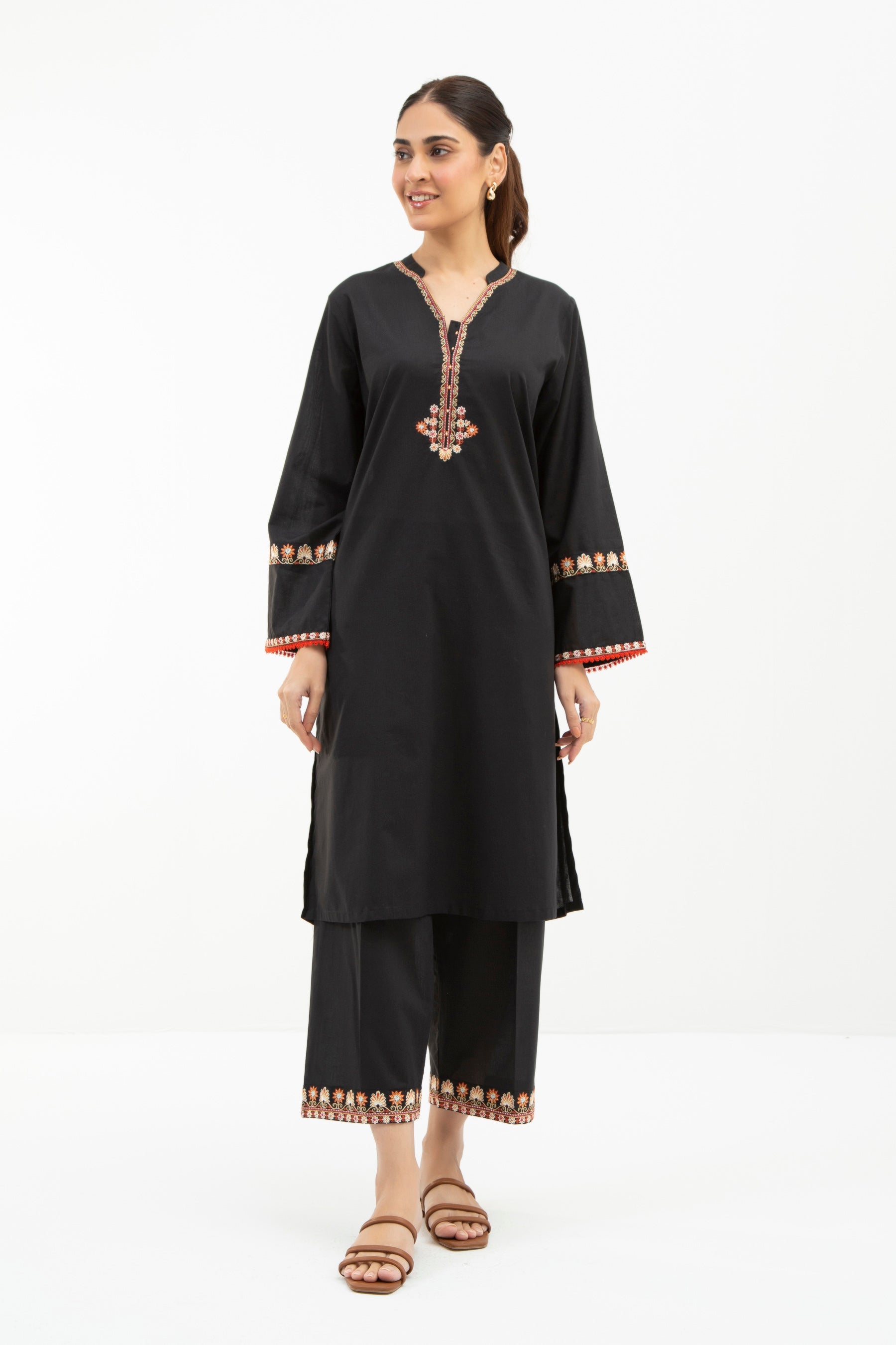 STITCHED EMBROIDERED CAMBRIC SUIT