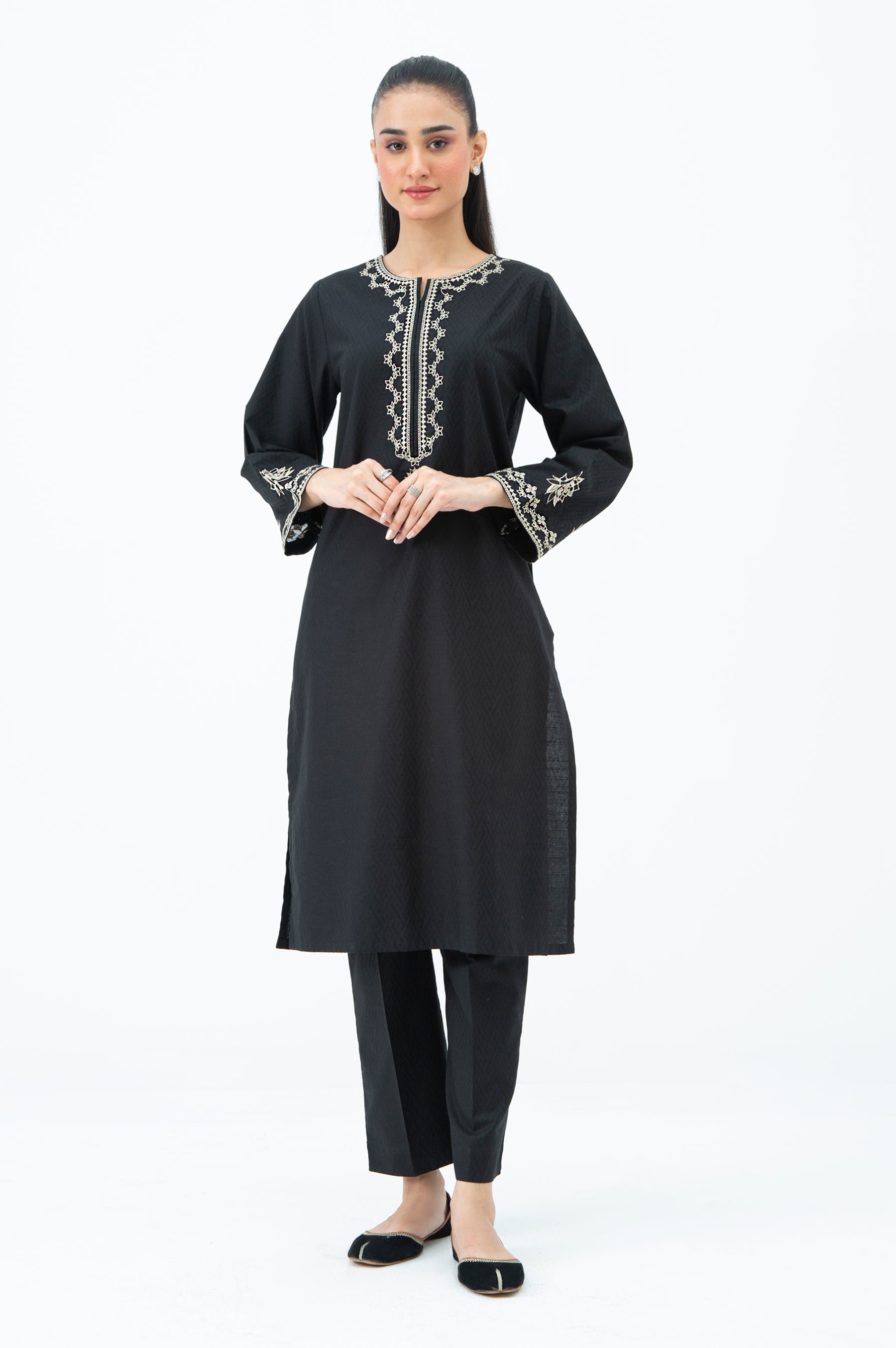 EMBROIDERED DOBBY STITCHED 2 PIECE SUIT