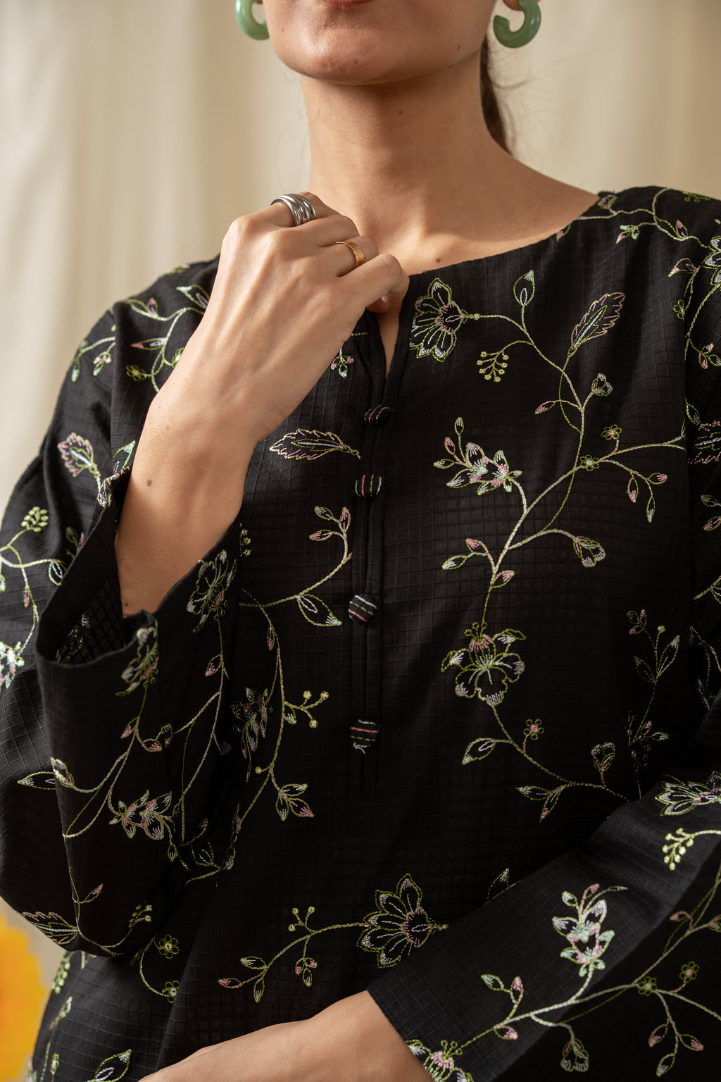 EMBROIDERD JACQUARD STITCHED 2 PIECE SUIT