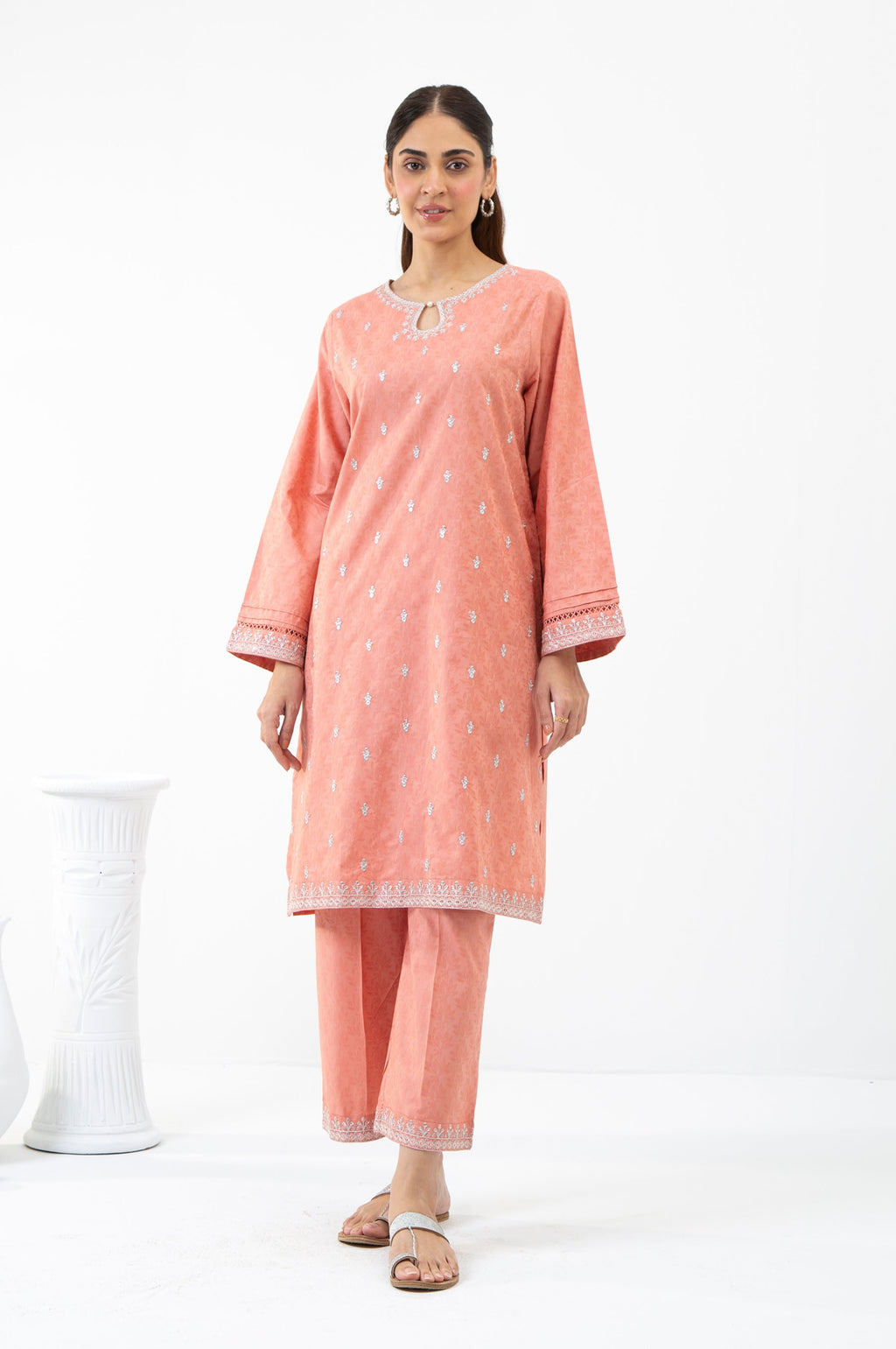 STITCHED EMBROIDERED SHIRT BOTTOM (FACTORY E-OUTLET)