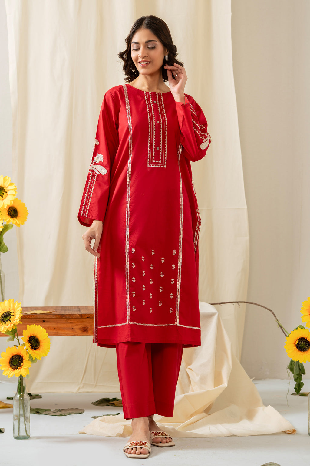 STITCHED EMBROIDERED SLUB LAWN SUIT