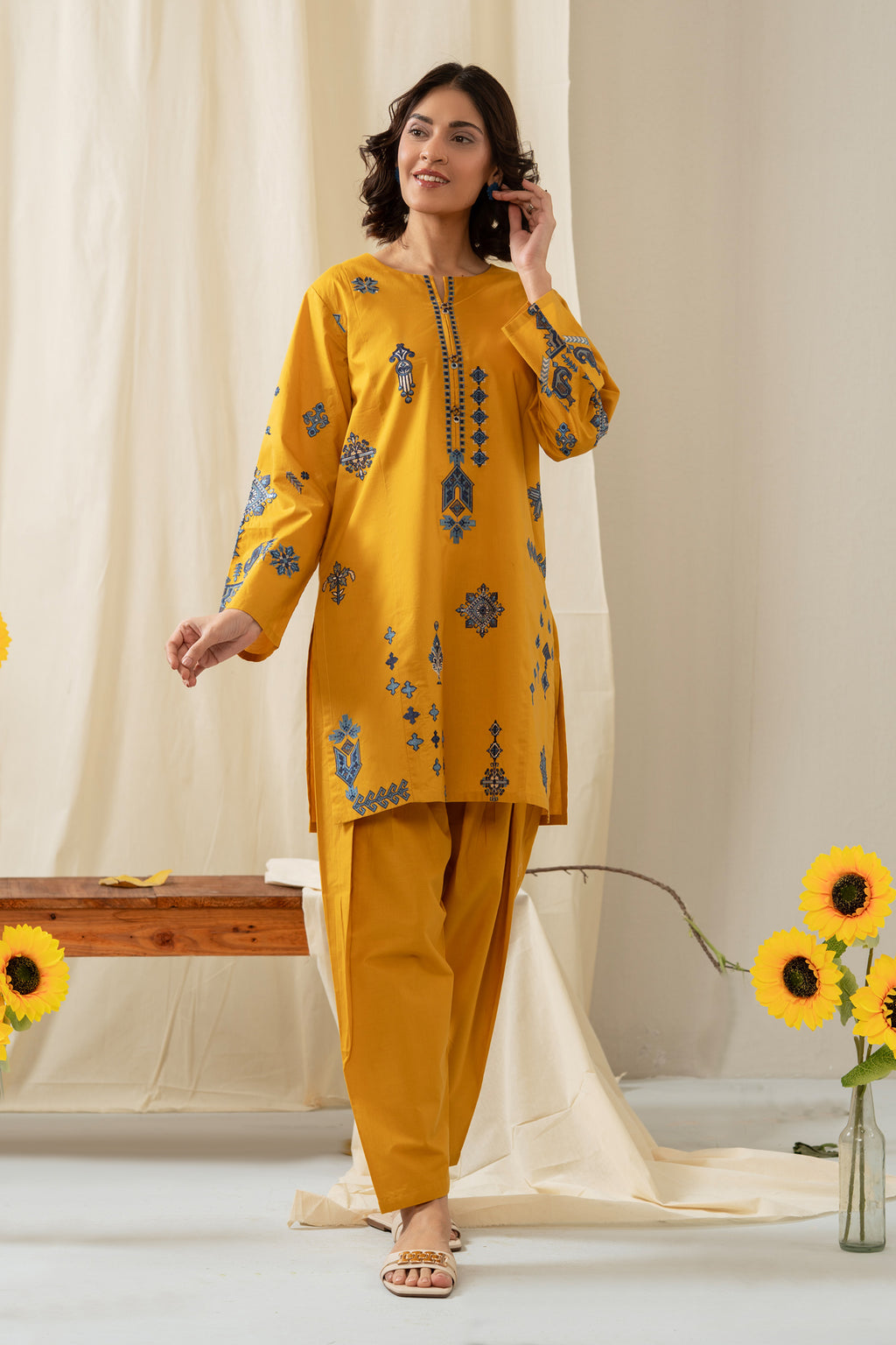 STITCHED EMBROIDERED CAMBRIC SUIT