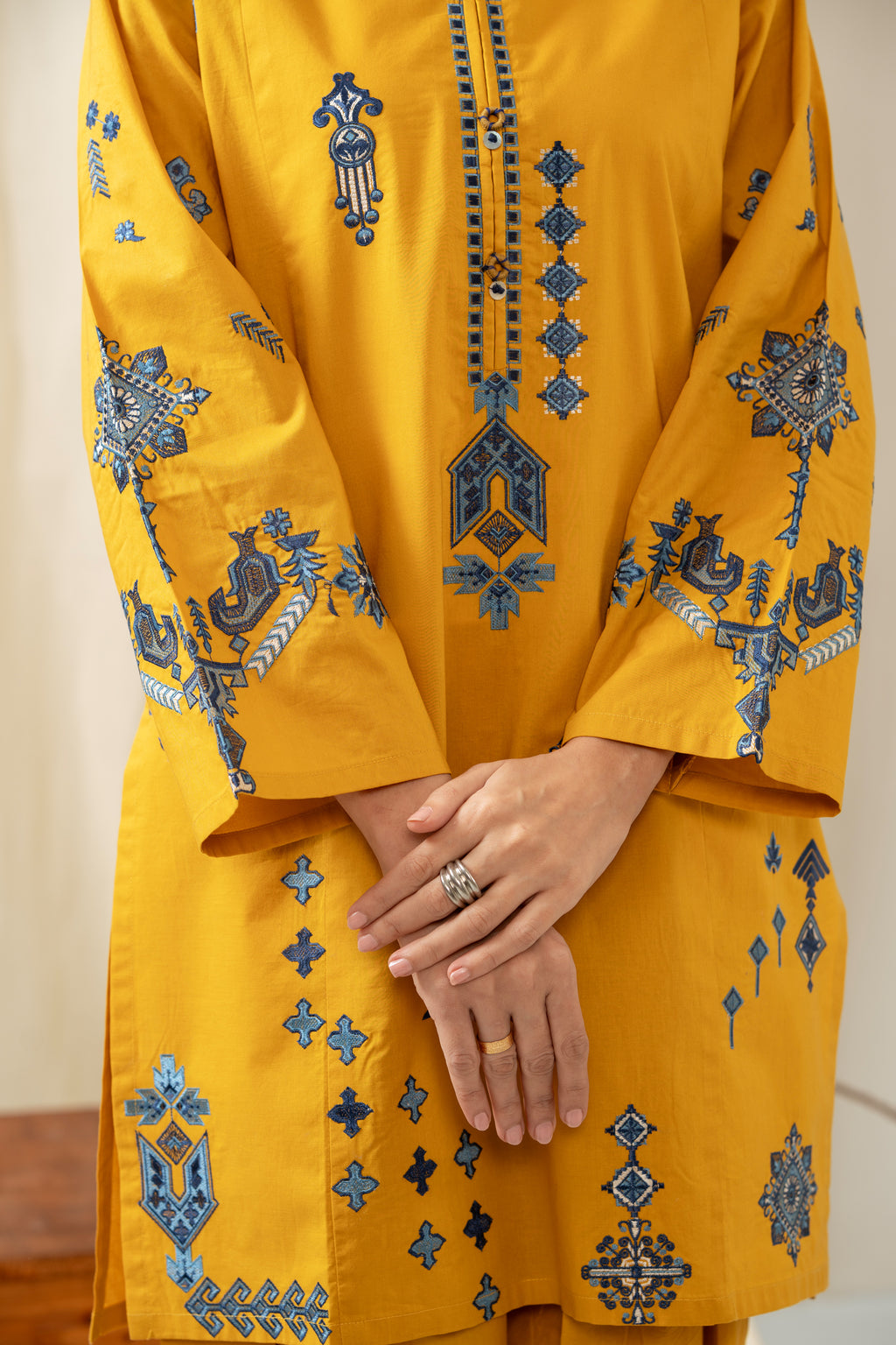 STITCHED EMBROIDERED CAMBRIC SUIT