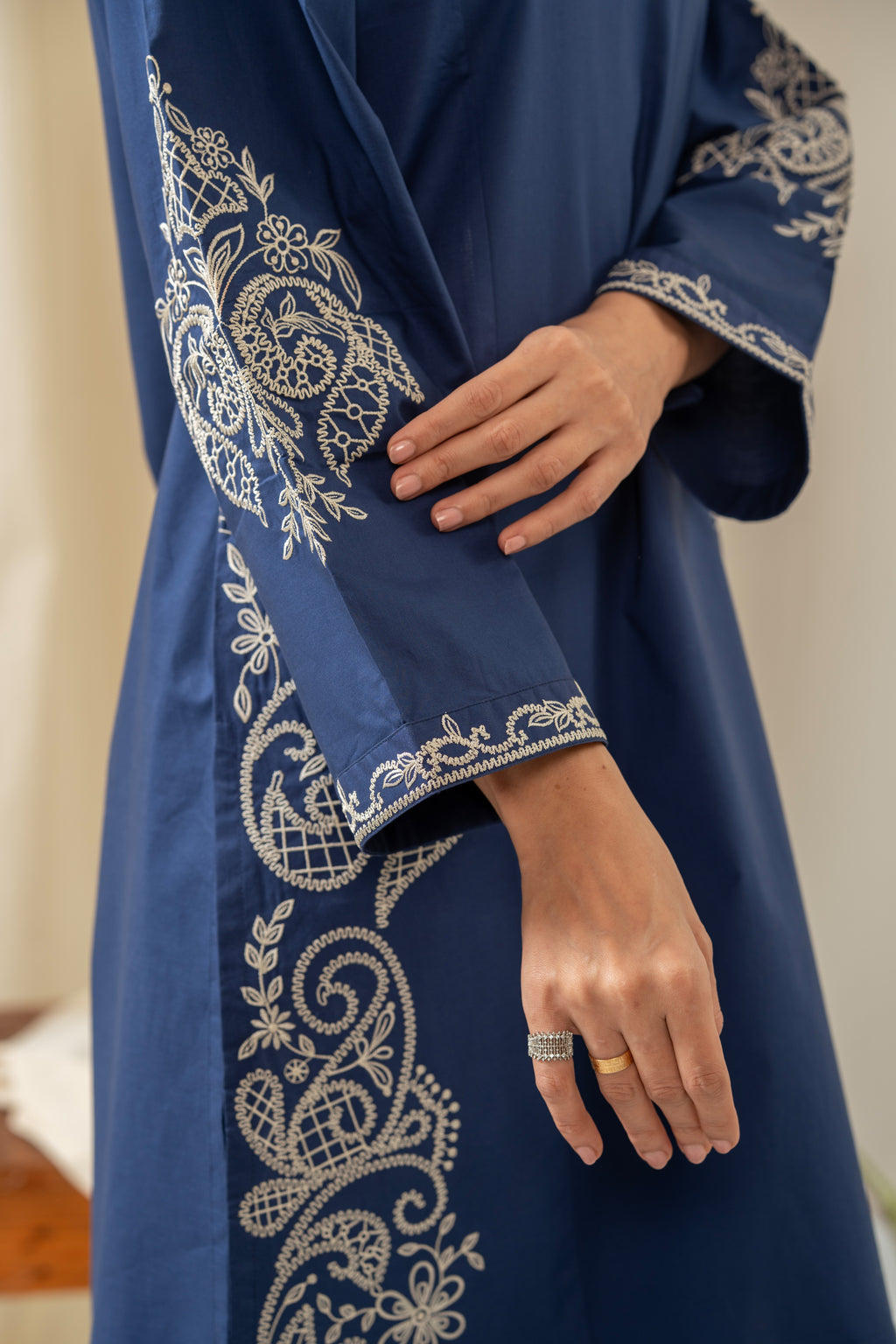 STITCHED EMBROIDERED CAMBRIC SUIT