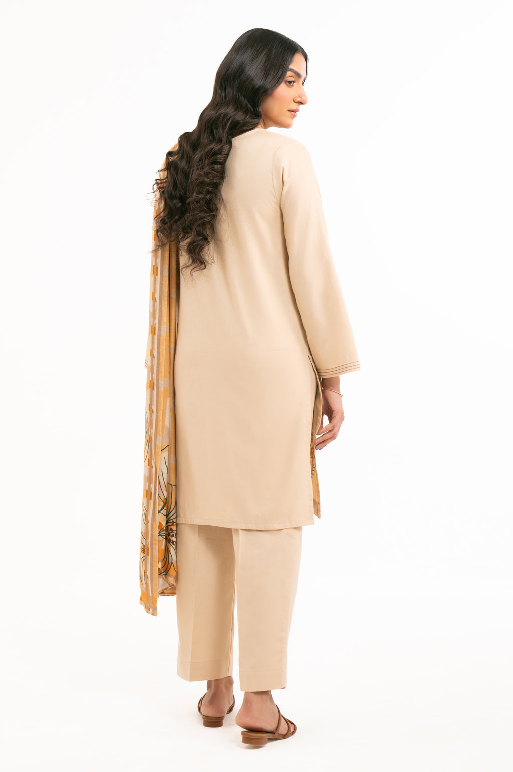EMBROIDERED TWILL KHADDAR STITCHED 3 PIECE SUIT