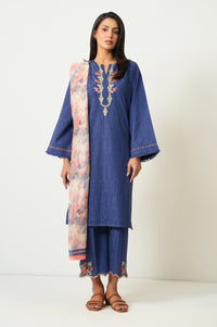 EMBROIDERED SUIT