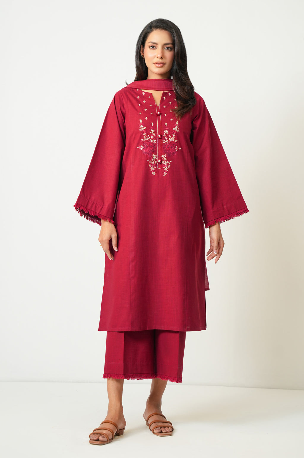 EMBROIDERED SUIT