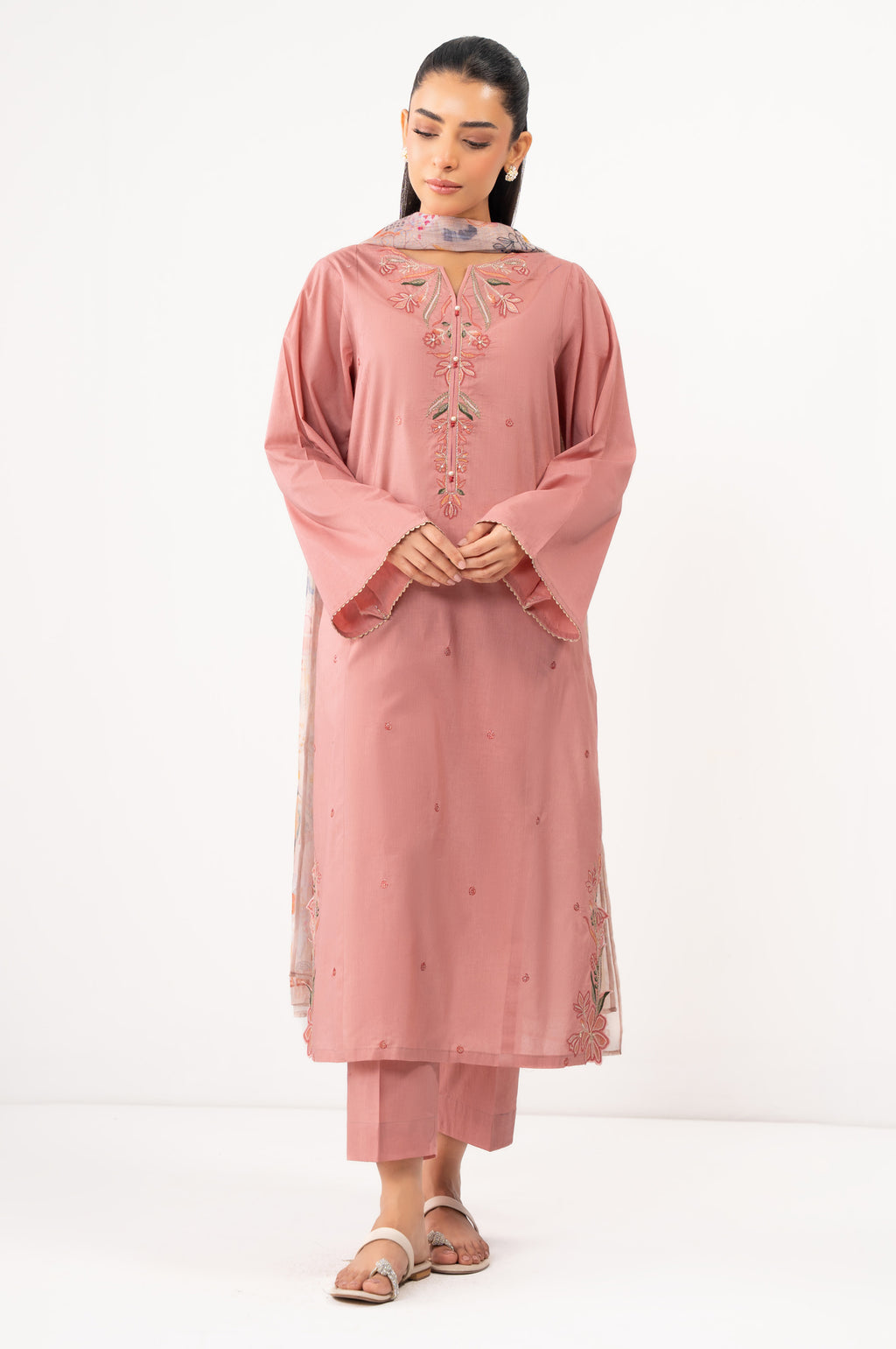 EMBROIDERED SUIT