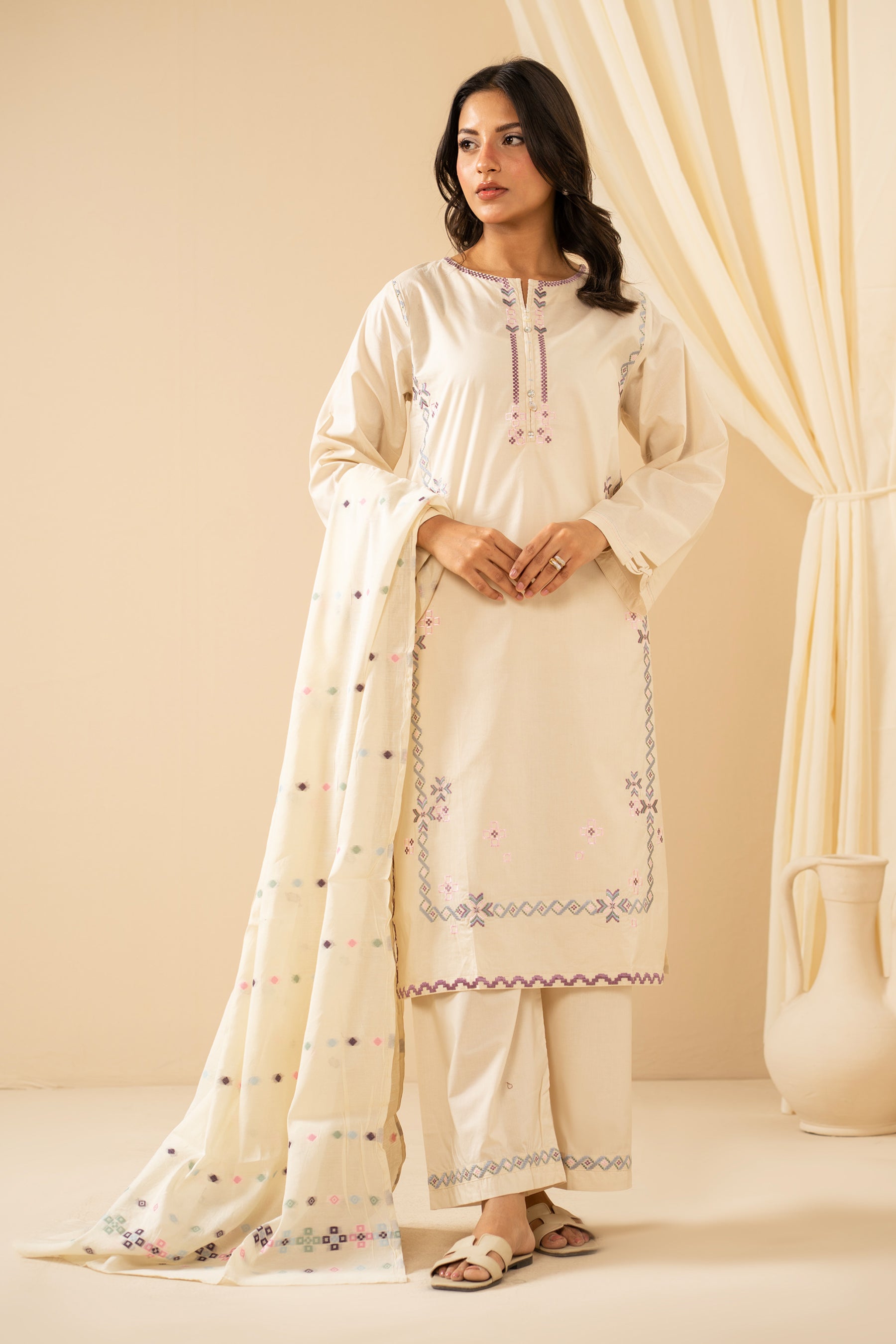 EMBROIDERED CAMBRIC STITCHED 3 PIECE SUIT