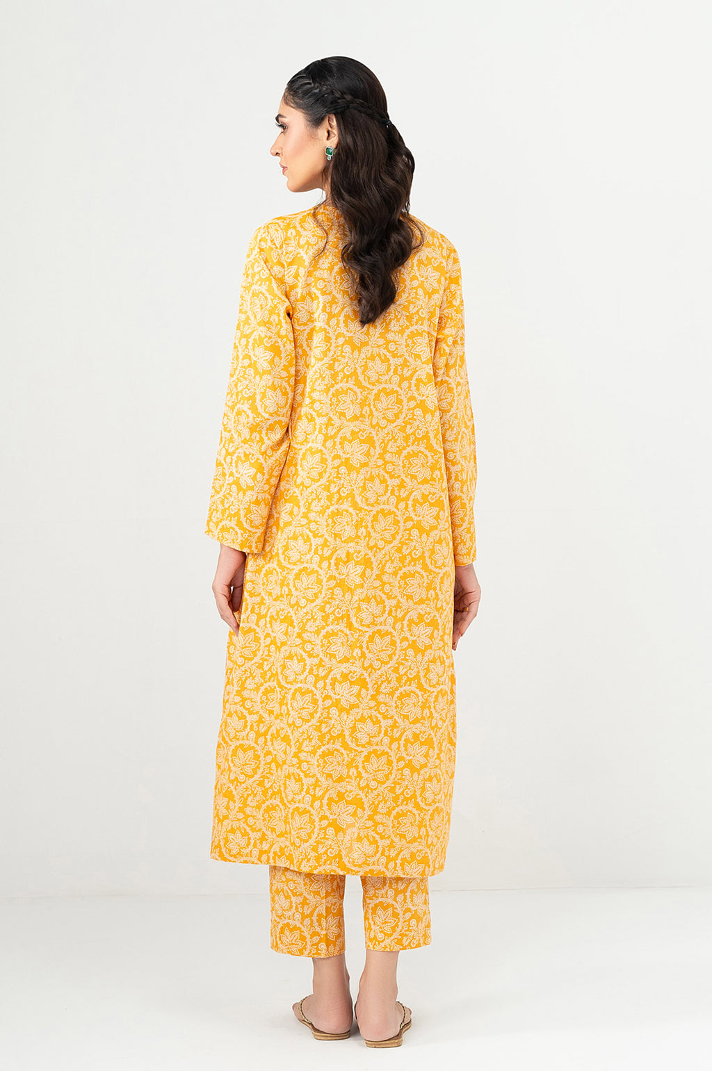 Stitched 2 Piece Printed Cambric Suit