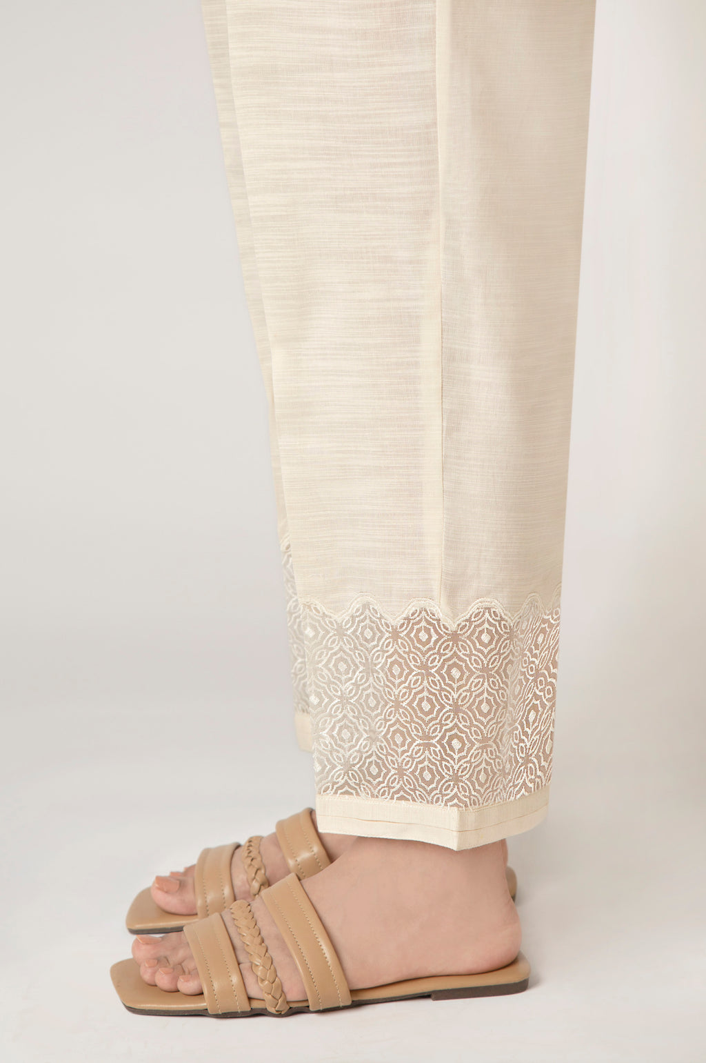 Embroidered Straight Khaddar Pants - Relax Fit