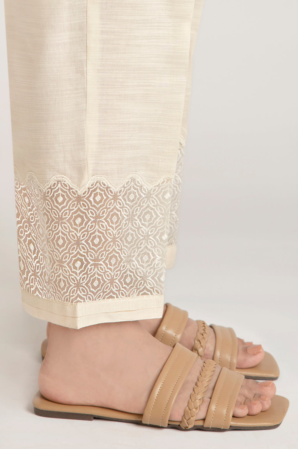 Embroidered Straight Khaddar Pants - Relax Fit