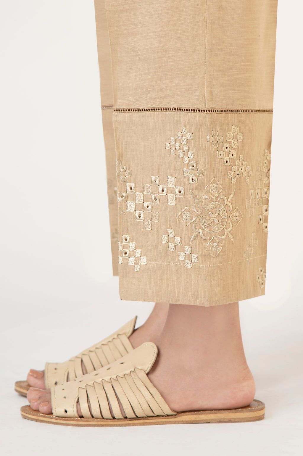 Embroidered Straight Khaddar Pants - Relax Fit