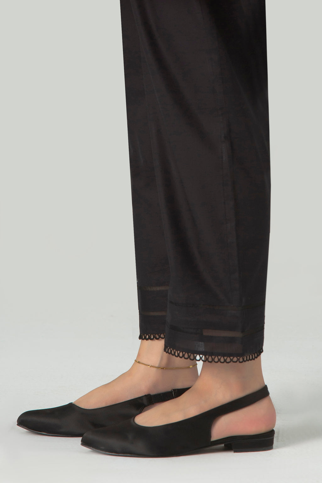 EMBROIDERED CAMBRIC STRAIGHT PANTS
