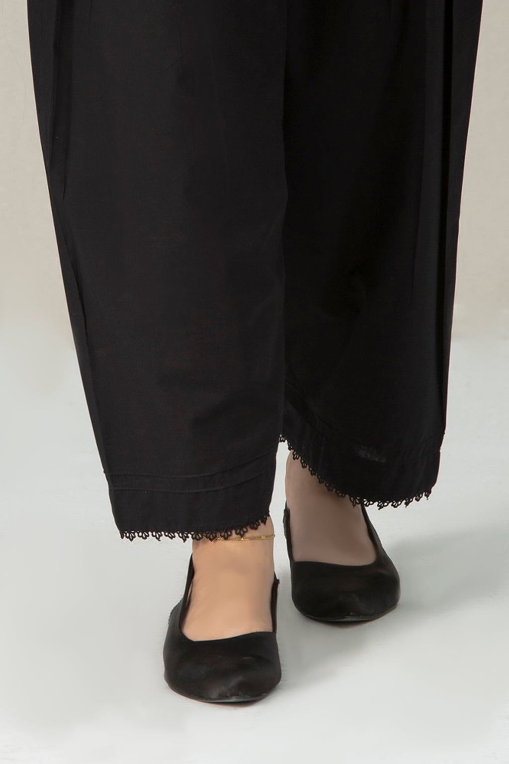 STYLIZED CAMBRIC SHALWAR