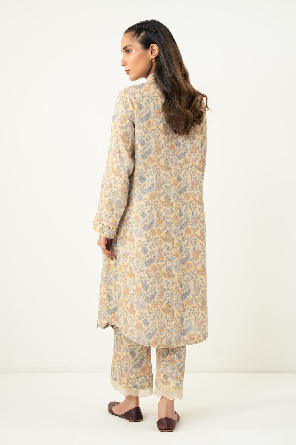 UNSTITCHED PRINTED SUIT