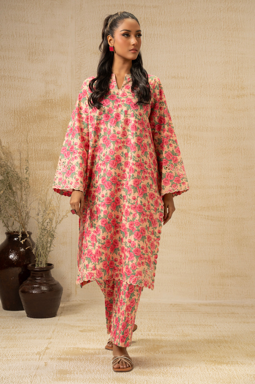 UNSTITCHED EMBROIDERED SUIT