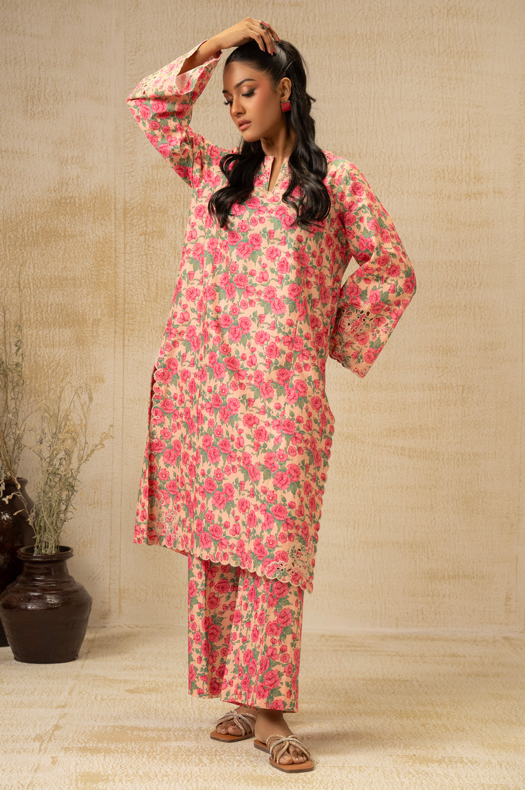 UNSTITCHED EMBROIDERED SUIT