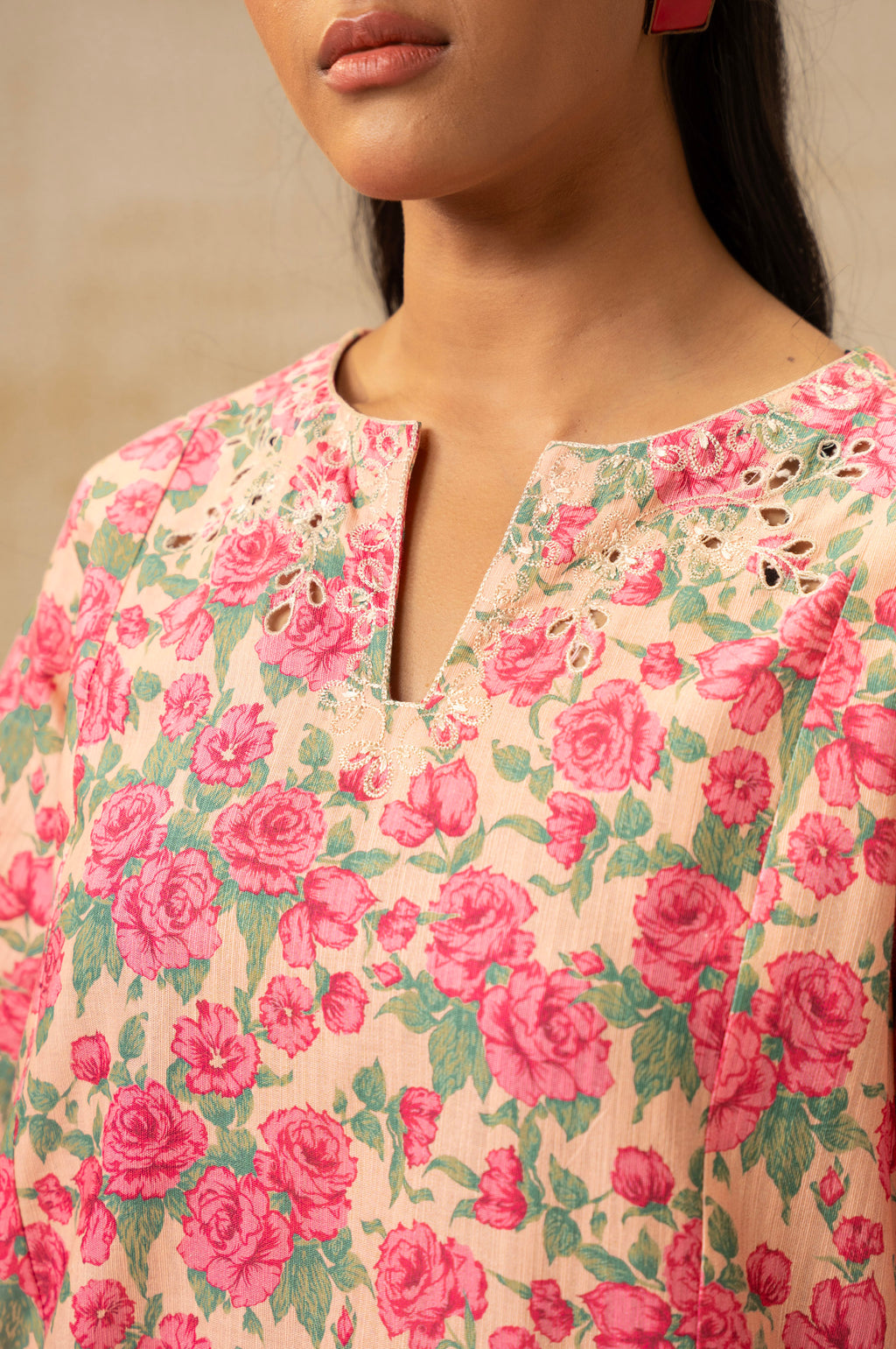 UNSTITCHED EMBROIDERED SUIT