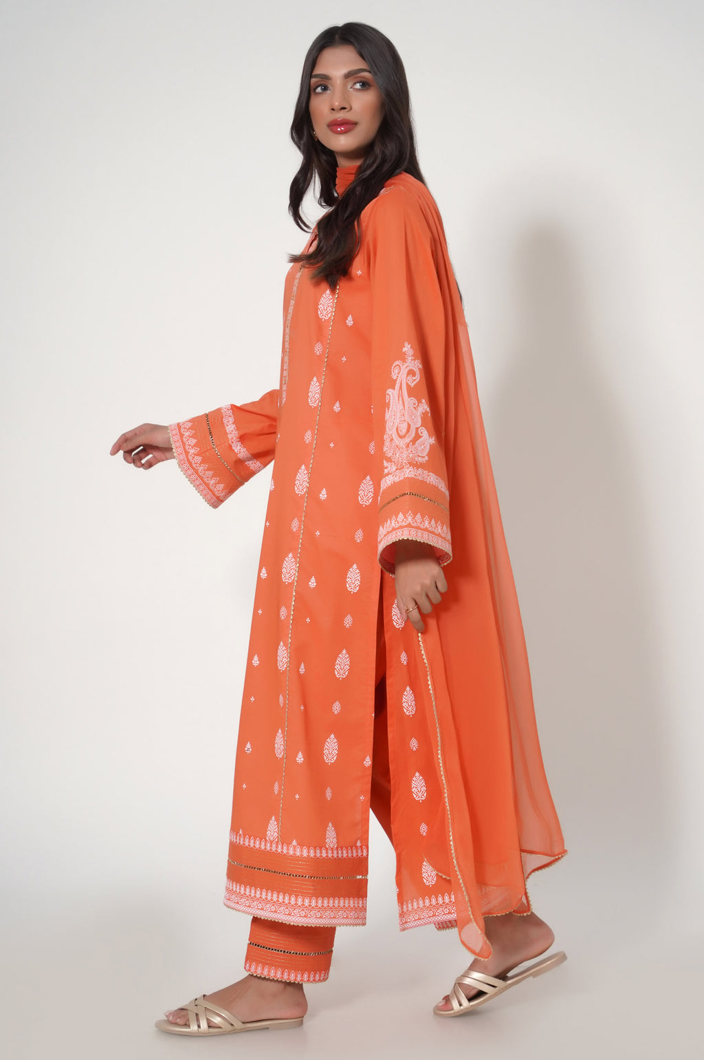 Unstitched 3 Piece Puff Printed Lawn Suit