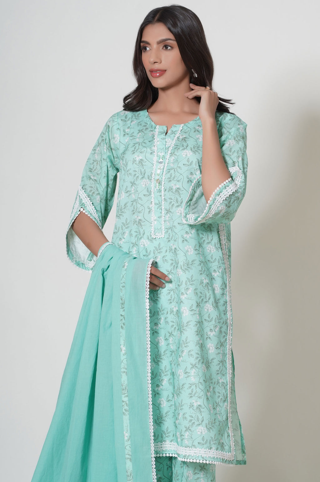 Unstitched 3 Piece Printed Cambric