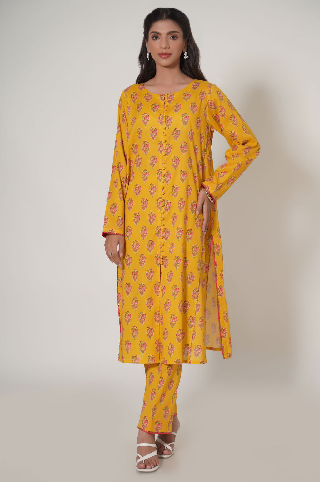Unstitched 3 Piece Printed Cambric Suit