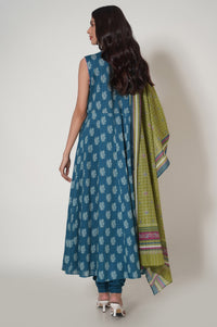 Unstitched 3 Piece Printed Cambric Suit