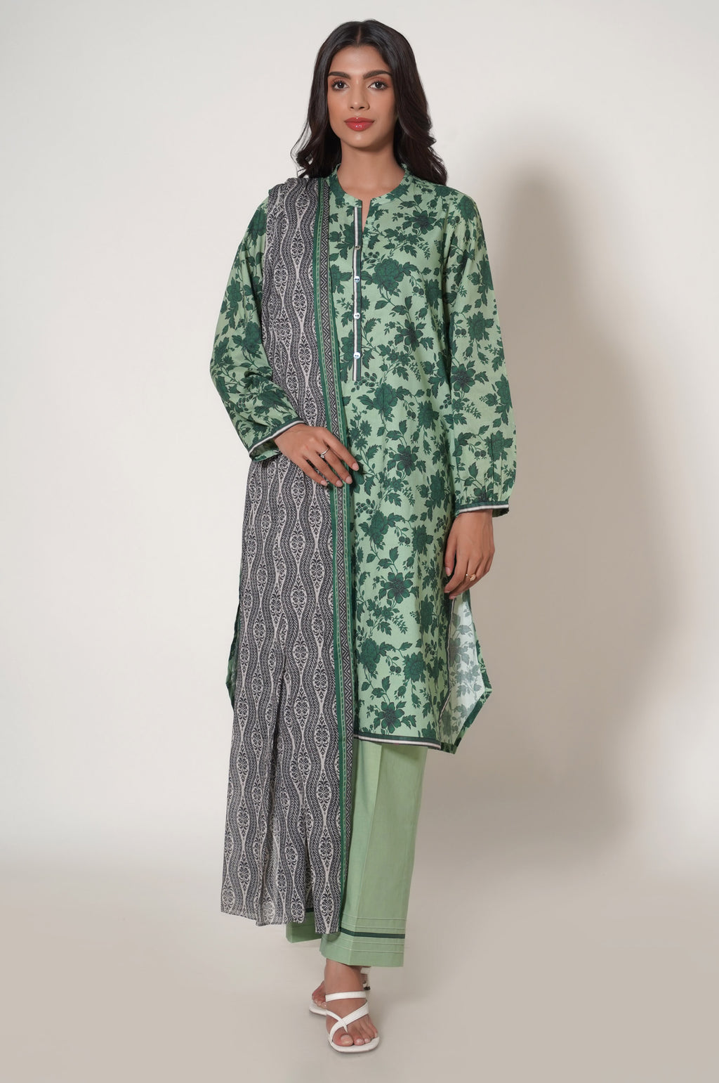 Stitched 3 Piece Printed Cambric Suit