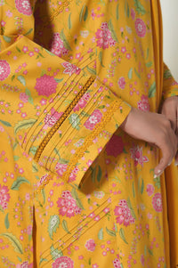 Unstitched 3 Piece Printed Cottle Suit