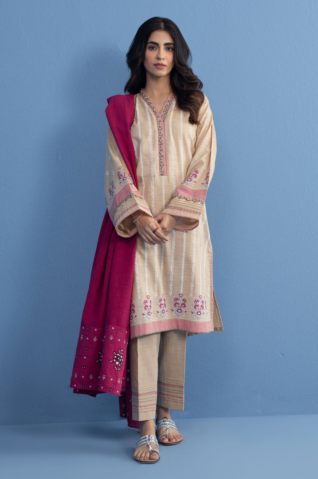 Unstitched 3 Piece Paste Printed Khaddar Suit